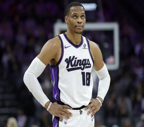 弗罗因德指,球队稳步前,锁定两大核,开宝体育官网,开宝体育平台,开宝体育链接,开宝体育官方