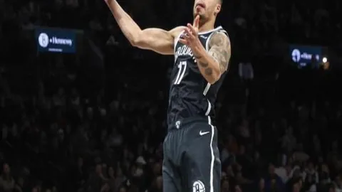 曼联对决维拉青年足总杯半决赛，青年队本届有哪些亮点？